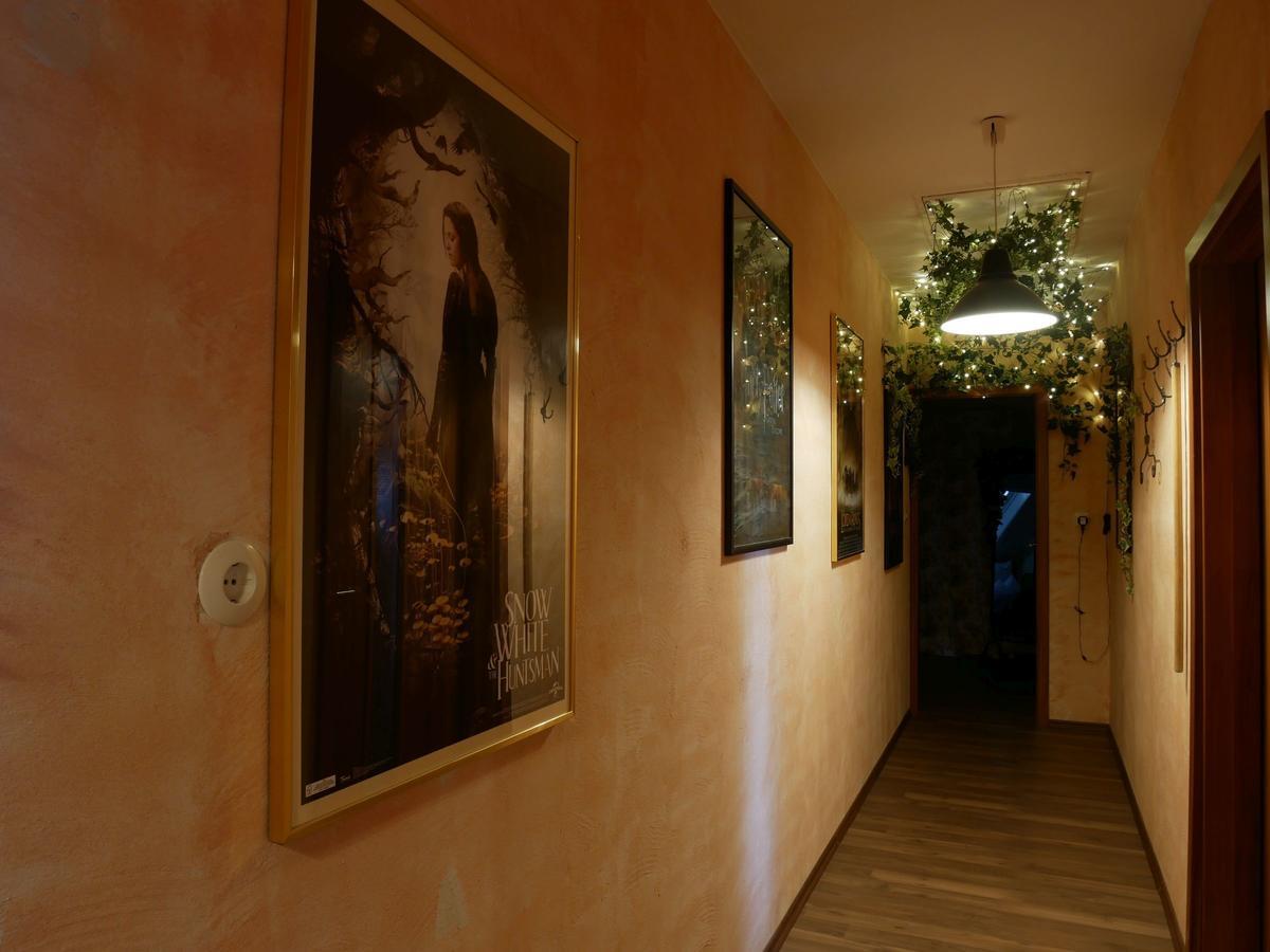 Comic Fantasy Apartment *